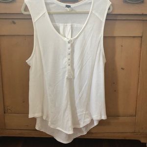 🌵 Free People white button down tank